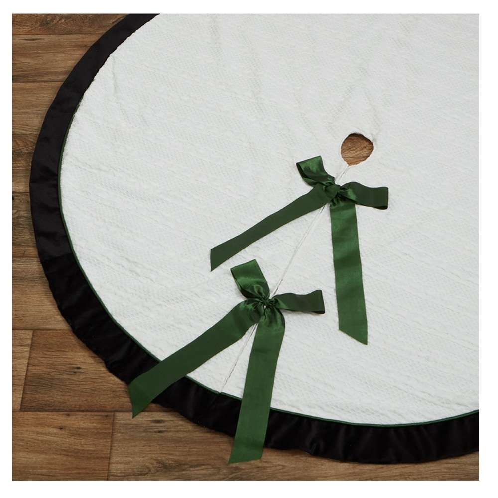 NEW 56”  White Knit Tree Trim Christmas Tree Skirt